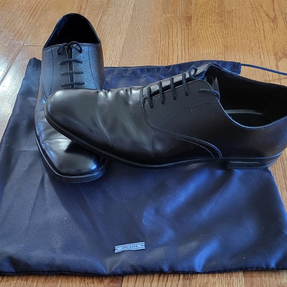 Prada Men\'s Black Leather Shoes main image 12